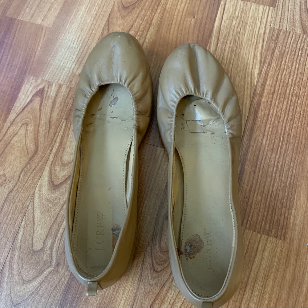Free item: J. Crew tan ballet flats